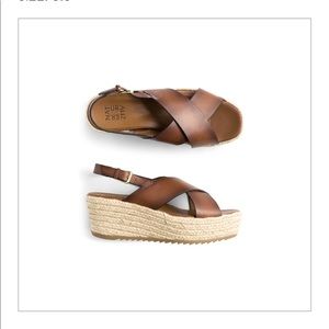 Oak leather naturalizer platform 8 1/2